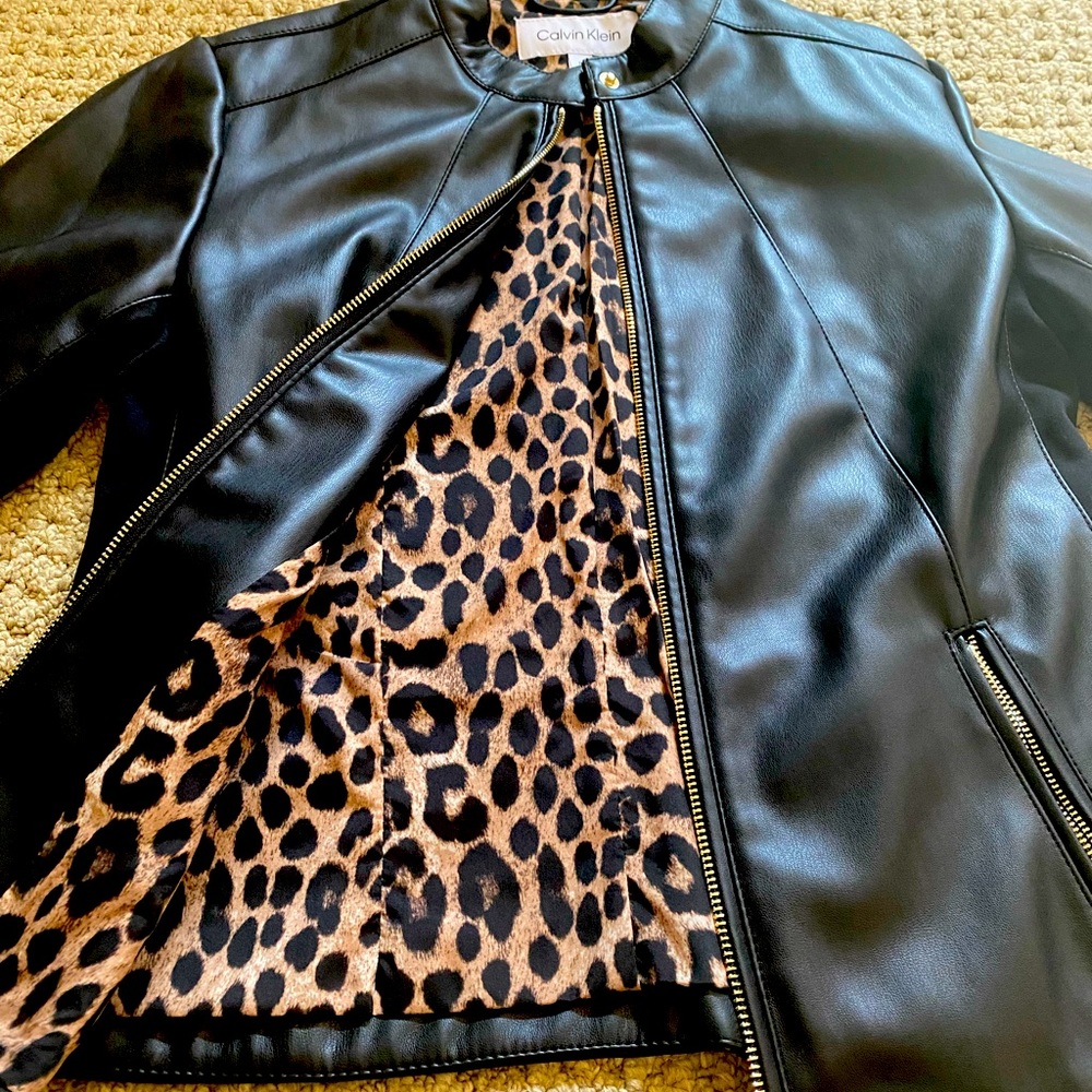 Calvin Klein woman faux leather jacket